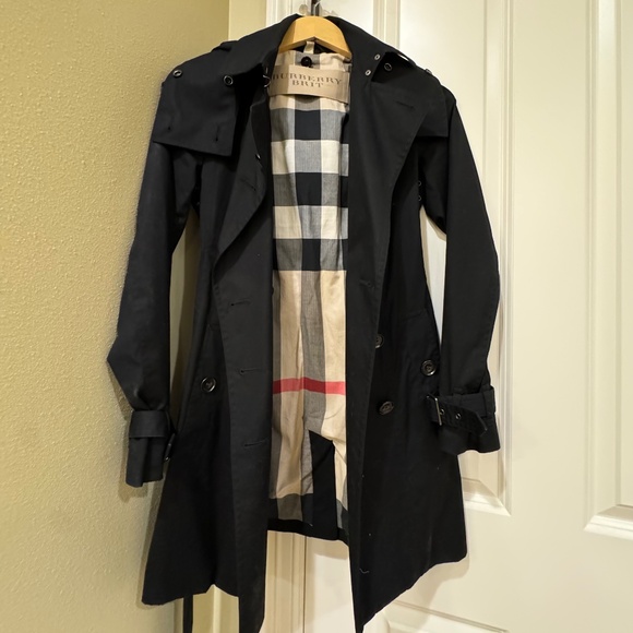Burberry Trench Coat - Picture 3 of 7